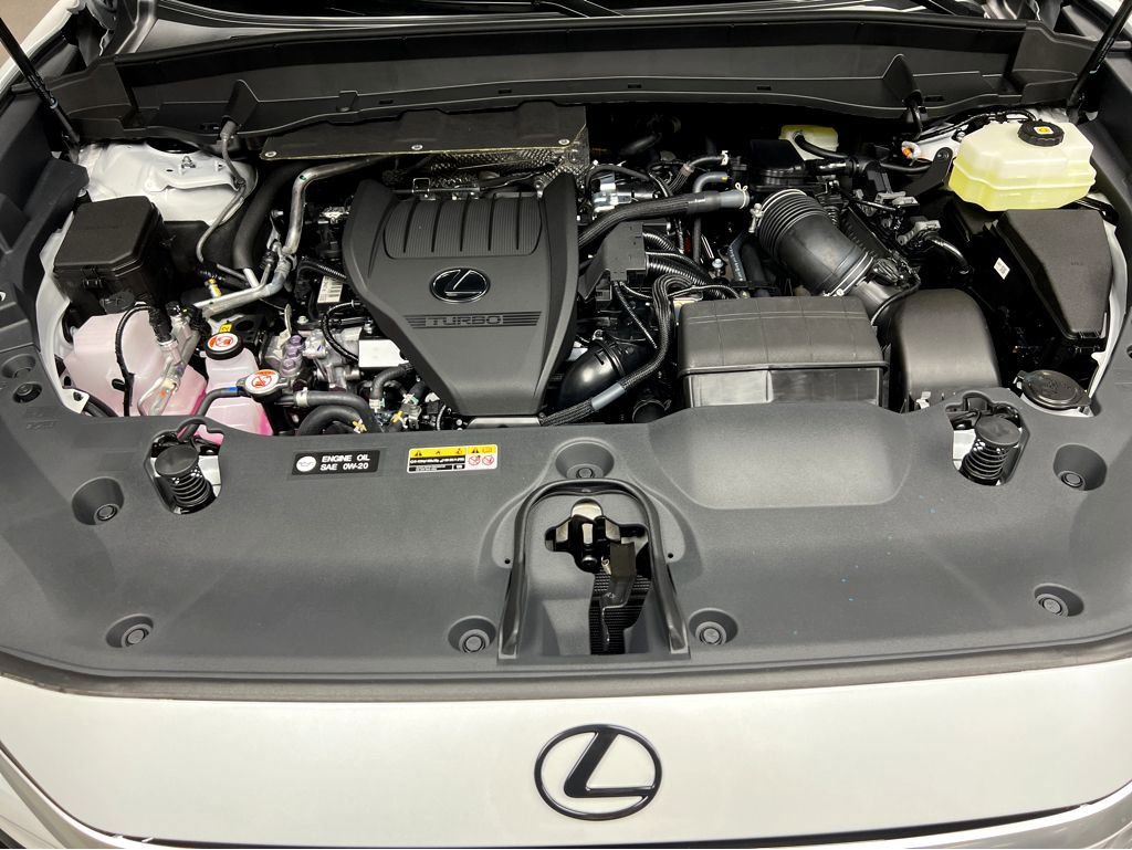 New 2026 Lexus TX 500h AWD image 25
