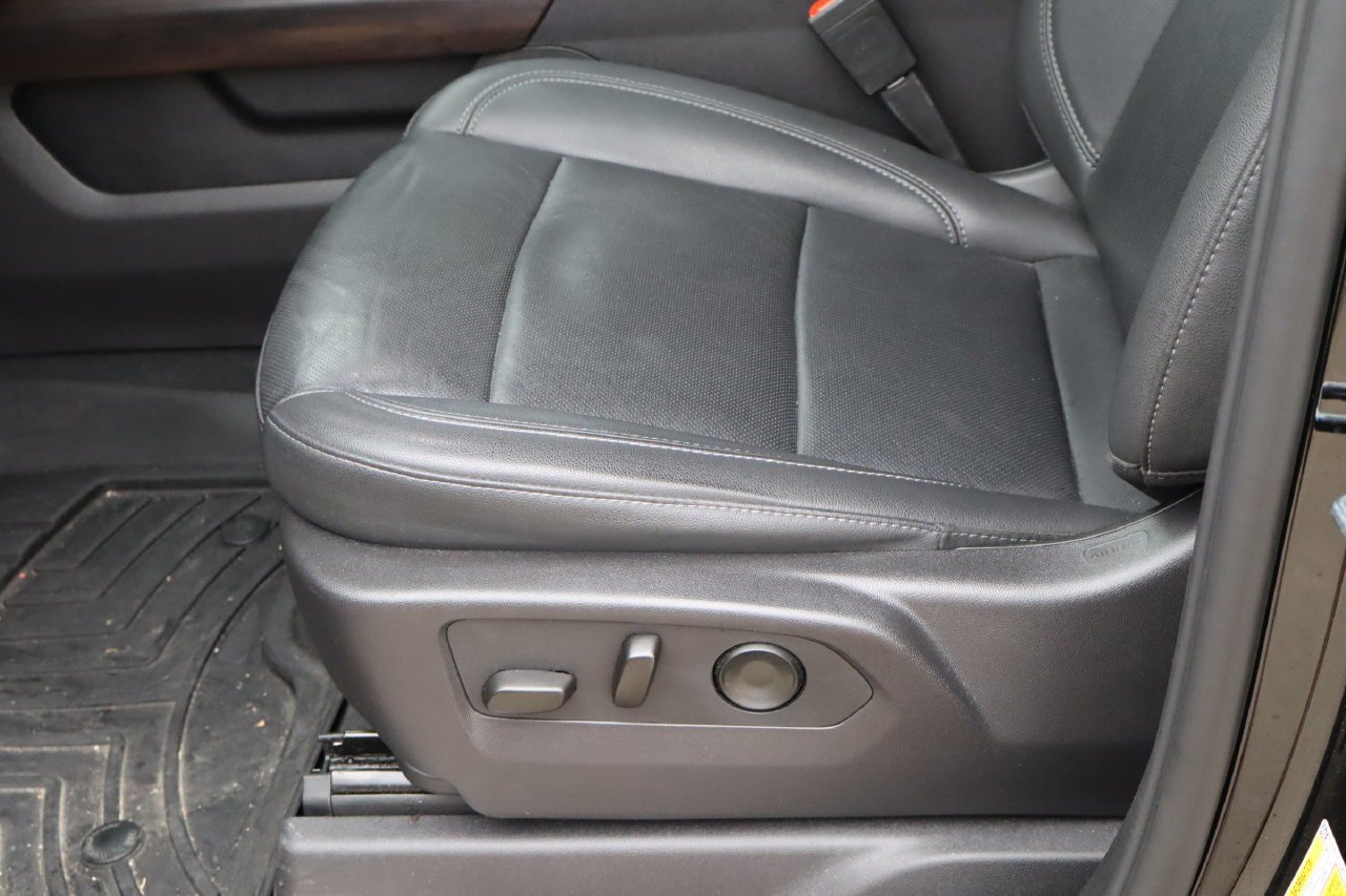 Used 2024 GMC Sierra 1500 SLT AWD/4WD image 14