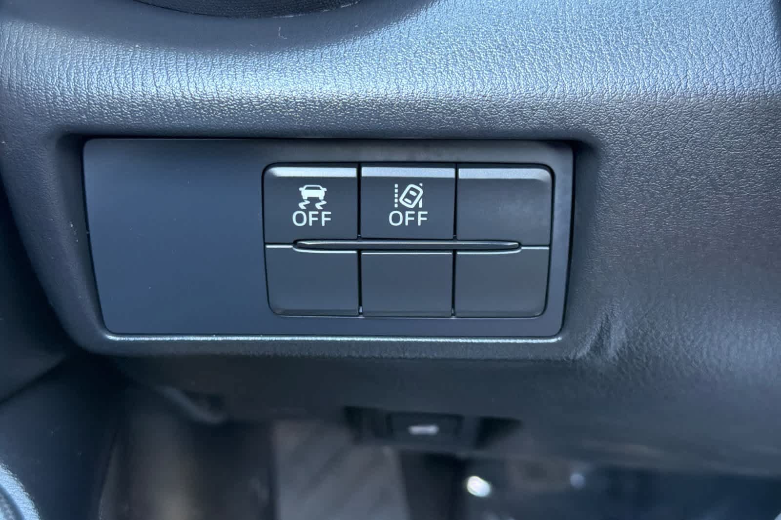 Used 2022 MAZDA MX-5 Miata RF Grand Touring RWD image 27