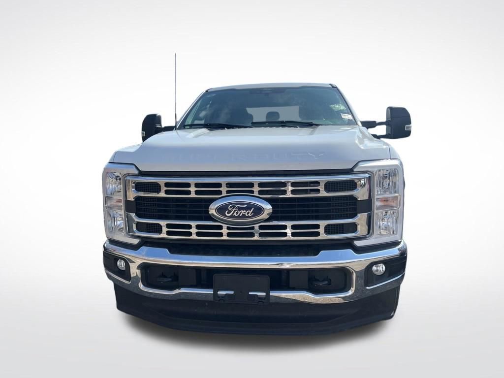 Used 2024 Ford F250 XLT image 6