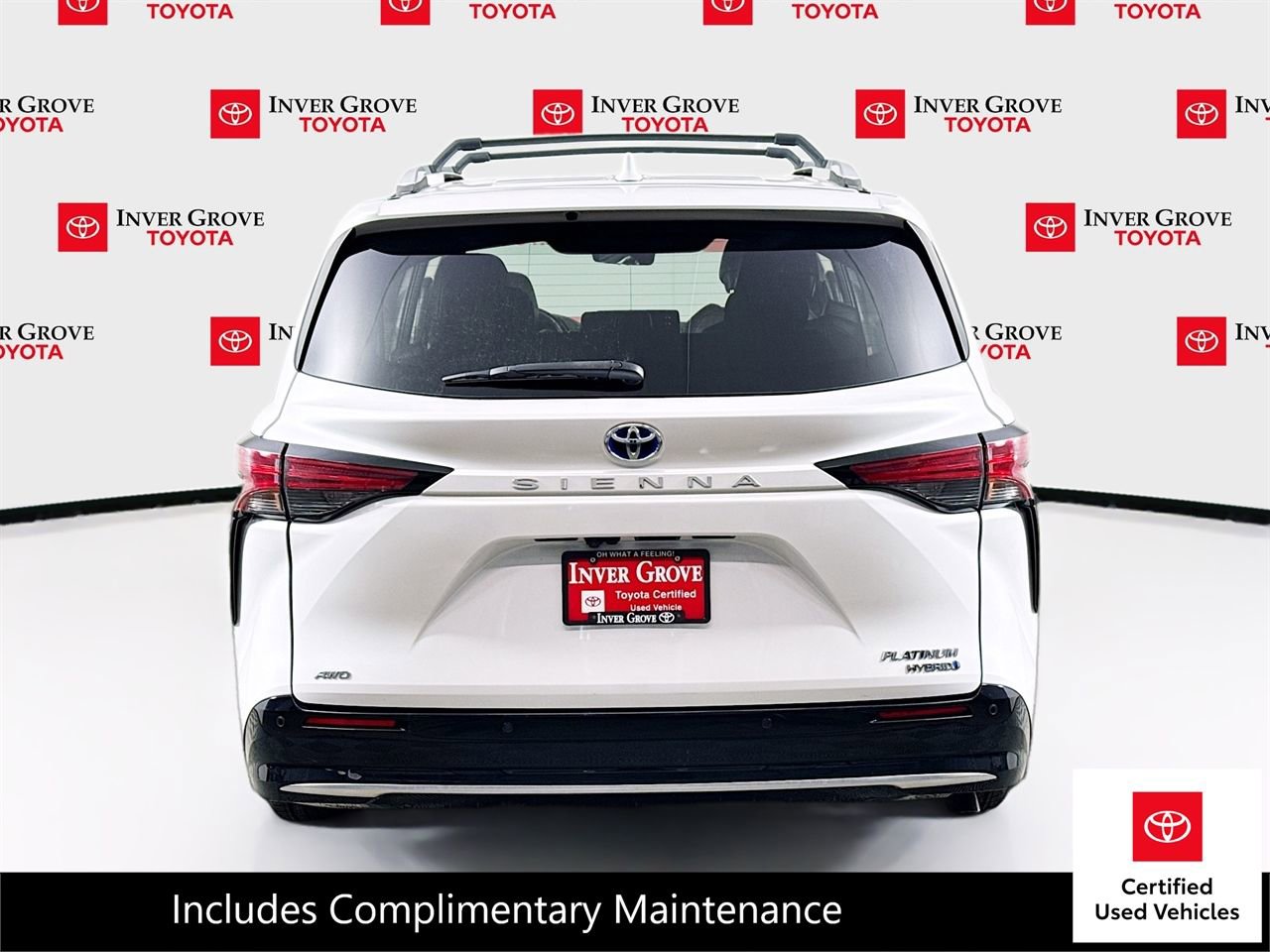 Certified 2022 Toyota Sienna Platinum image 6