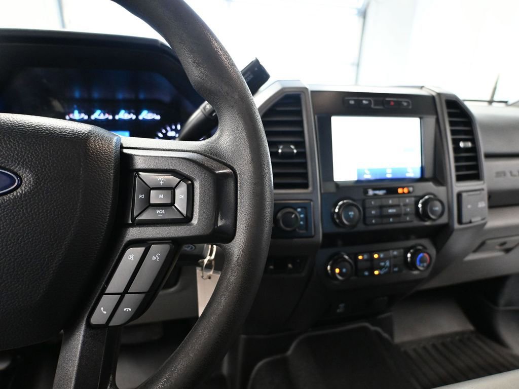 Used 2020 Ford F250 XL w/ STX Appearance Package image 30