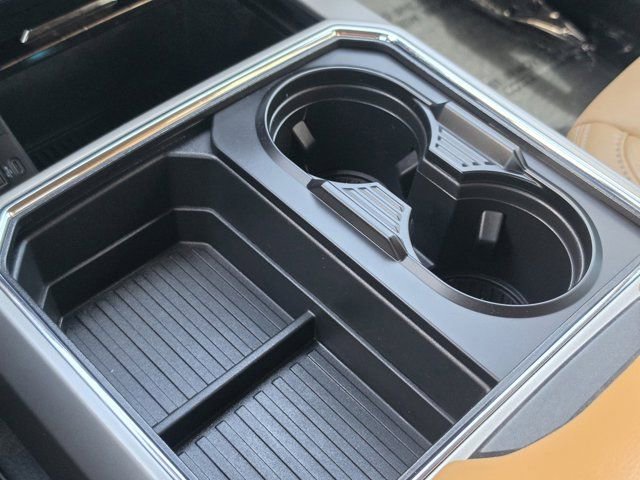 Certified 2022 Ford F250 Lariat w/ Lariat Value Package image 28