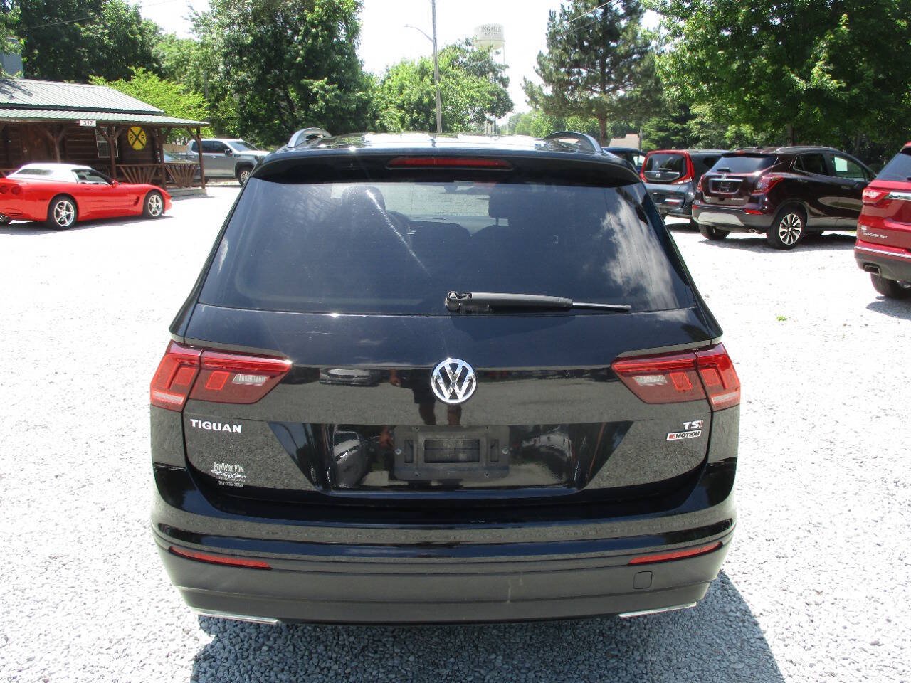 Used 2018 Volkswagen Tiguan S AWD/4WD image 4