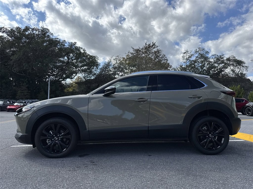 New 2024 MAZDA CX-30 Carbon image 28