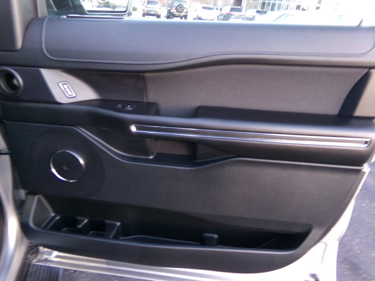 Used 2021 Ford Expedition XL image 40