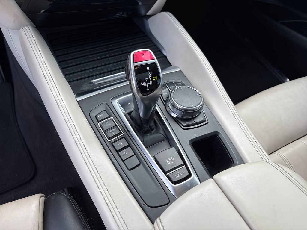 Used 2018 BMW X6 sDrive35i w/ M Sport Package image 23