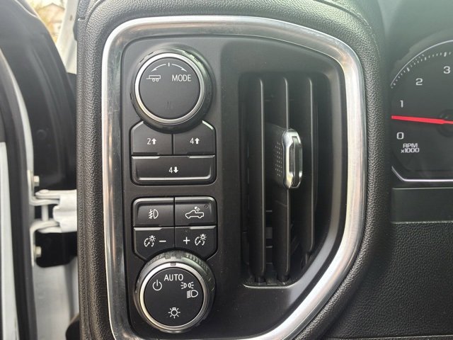 Used 2023 Chevrolet Silverado 2500 LT w/ Convenience Package image 18