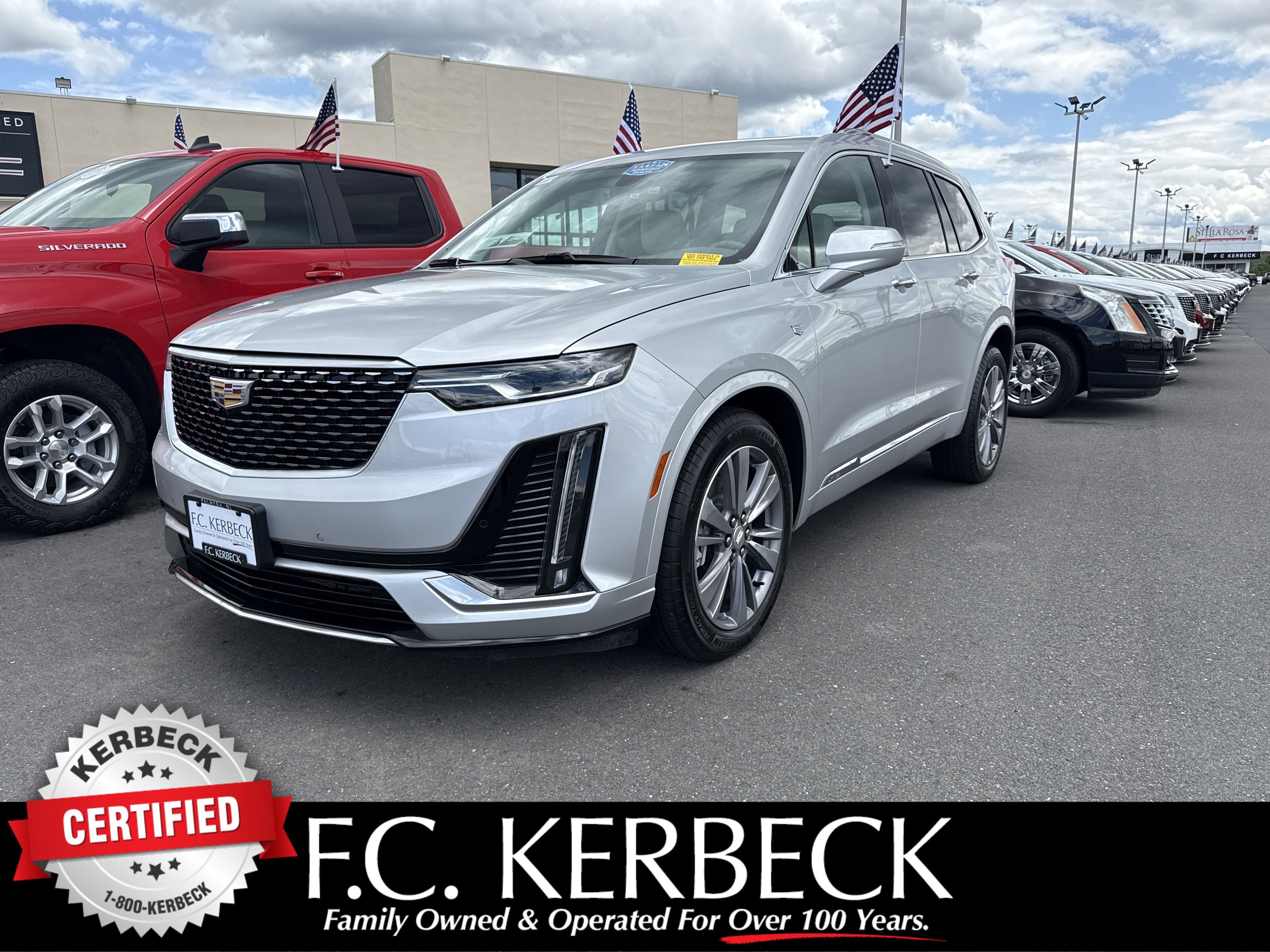Used 2020 Cadillac XT6 Premium Luxury image 1
