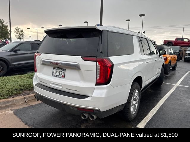 Used 2022 GMC Yukon XL Denali AWD/4WD image 4