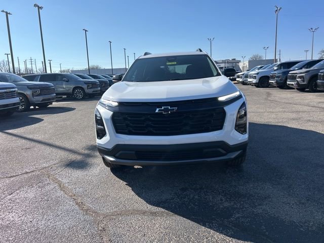 New 2026 Chevrolet Equinox LT w/ Midnight Edition FWD image 8