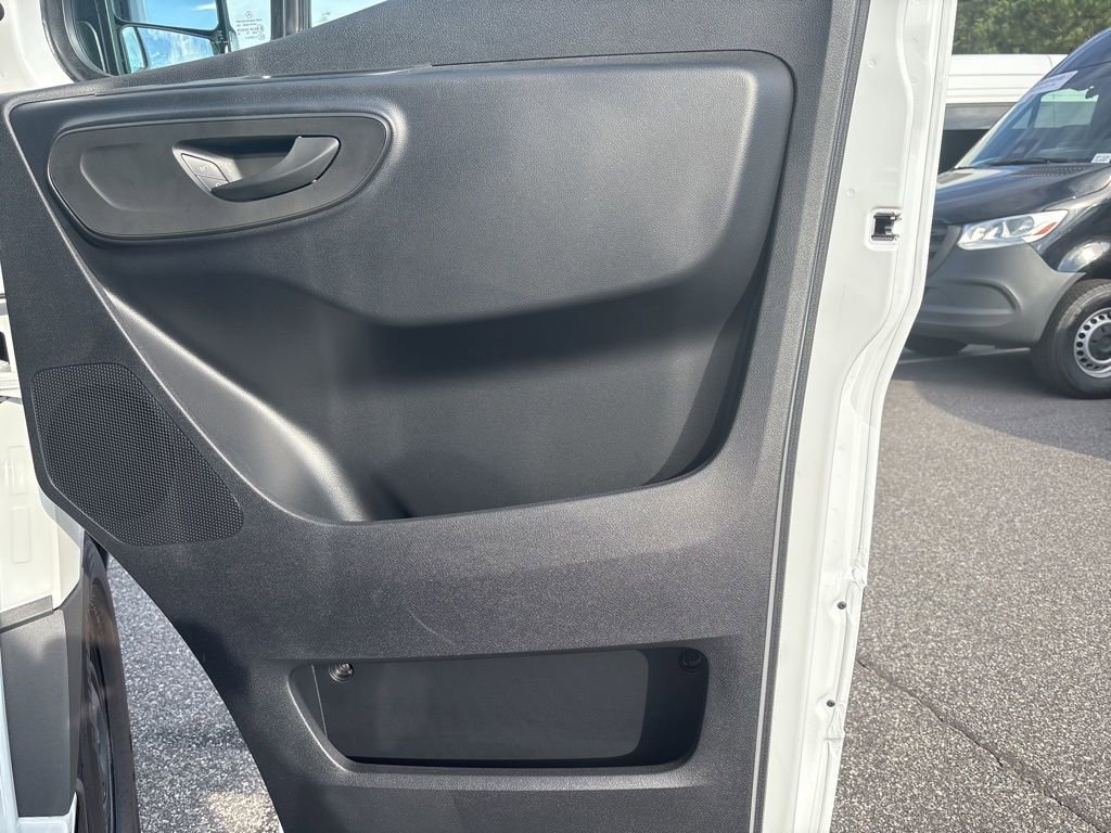 New 2026 Mercedes-Benz Sprinter 2500 image 27