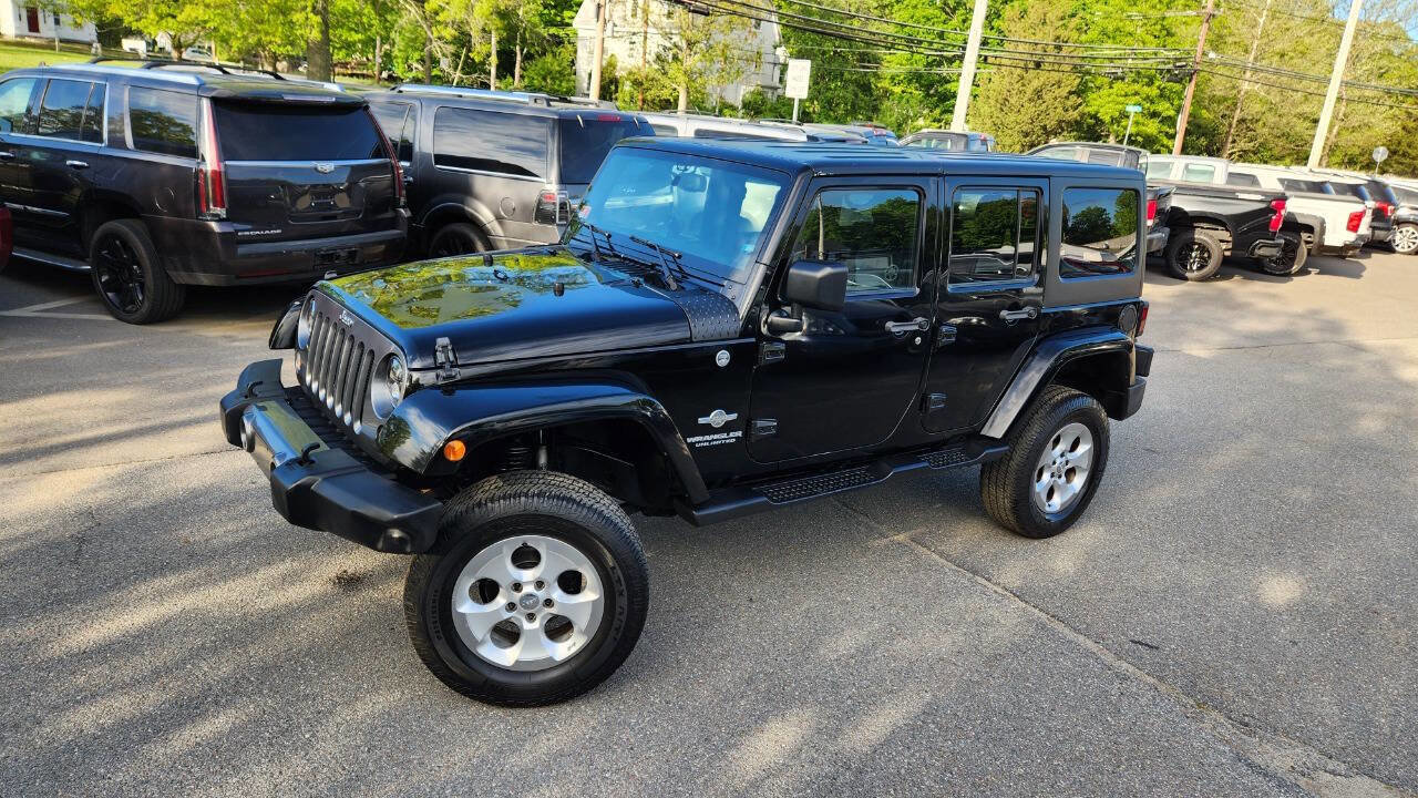 Used 2014 Jeep Wrangler Unlimited Sport AWD/4WD image 2