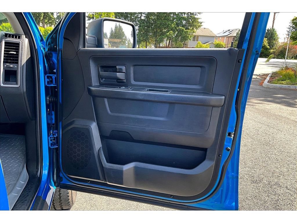 Used 2019 RAM 1500 Express w/ Hydro Blue Sport Package AWD/4WD image 23