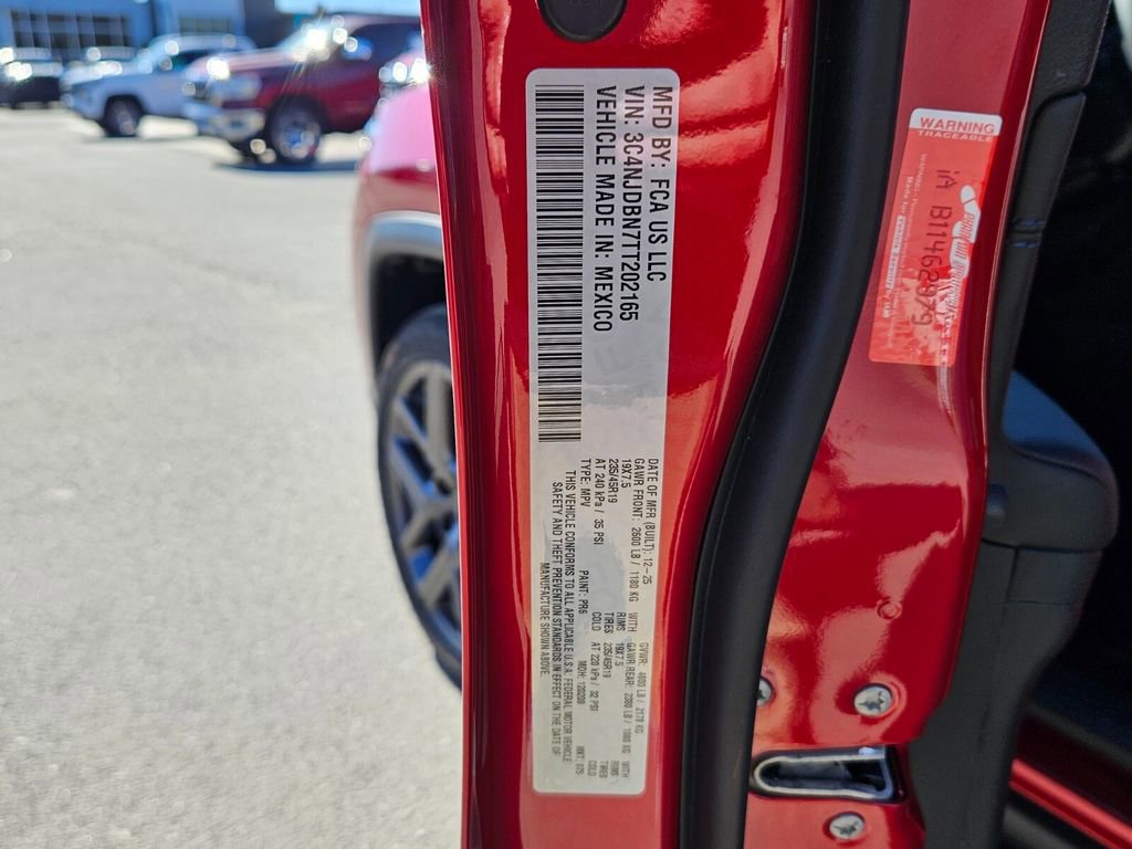 New 2026 Jeep Compass Latitude AWD/4WD image 16
