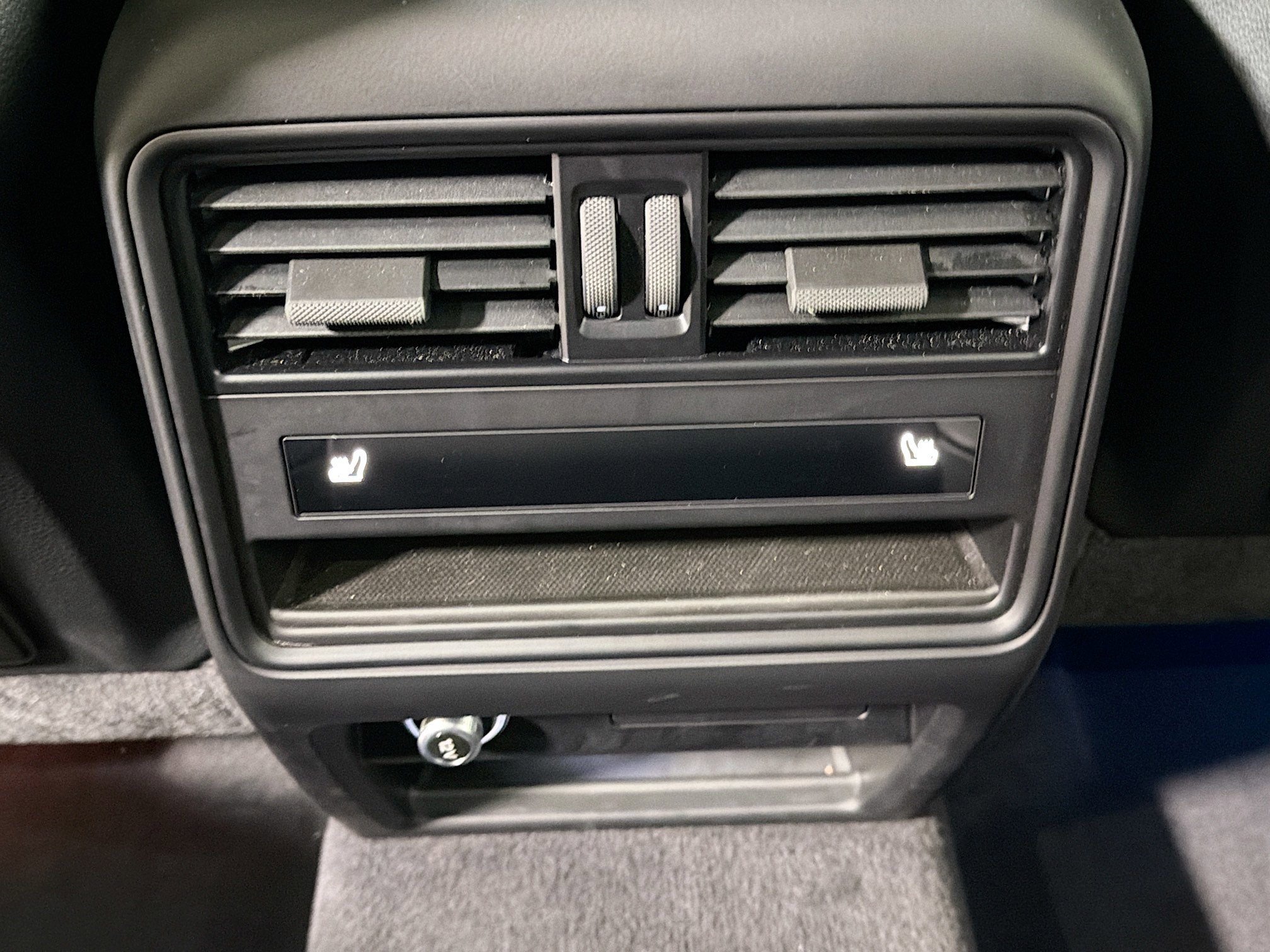 Certified 2025 Porsche Cayenne Turbo image 21