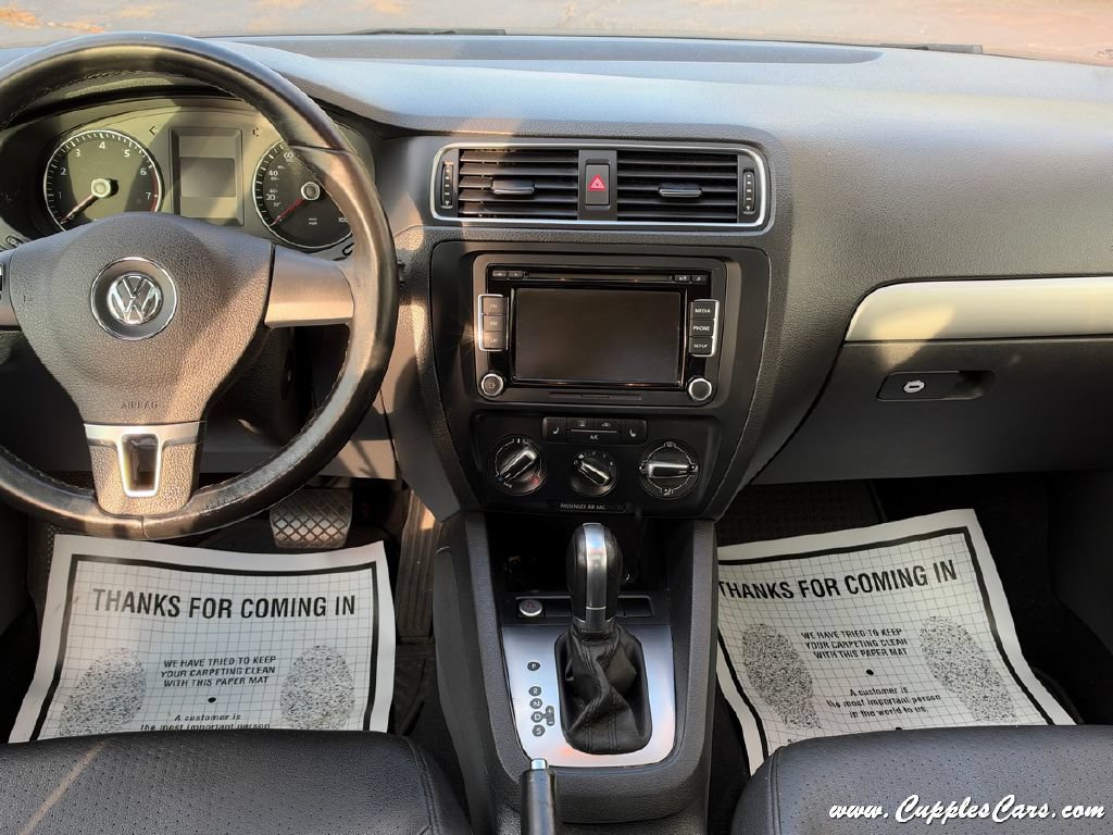 Used 2014 Volkswagen Jetta SE FWD image 16