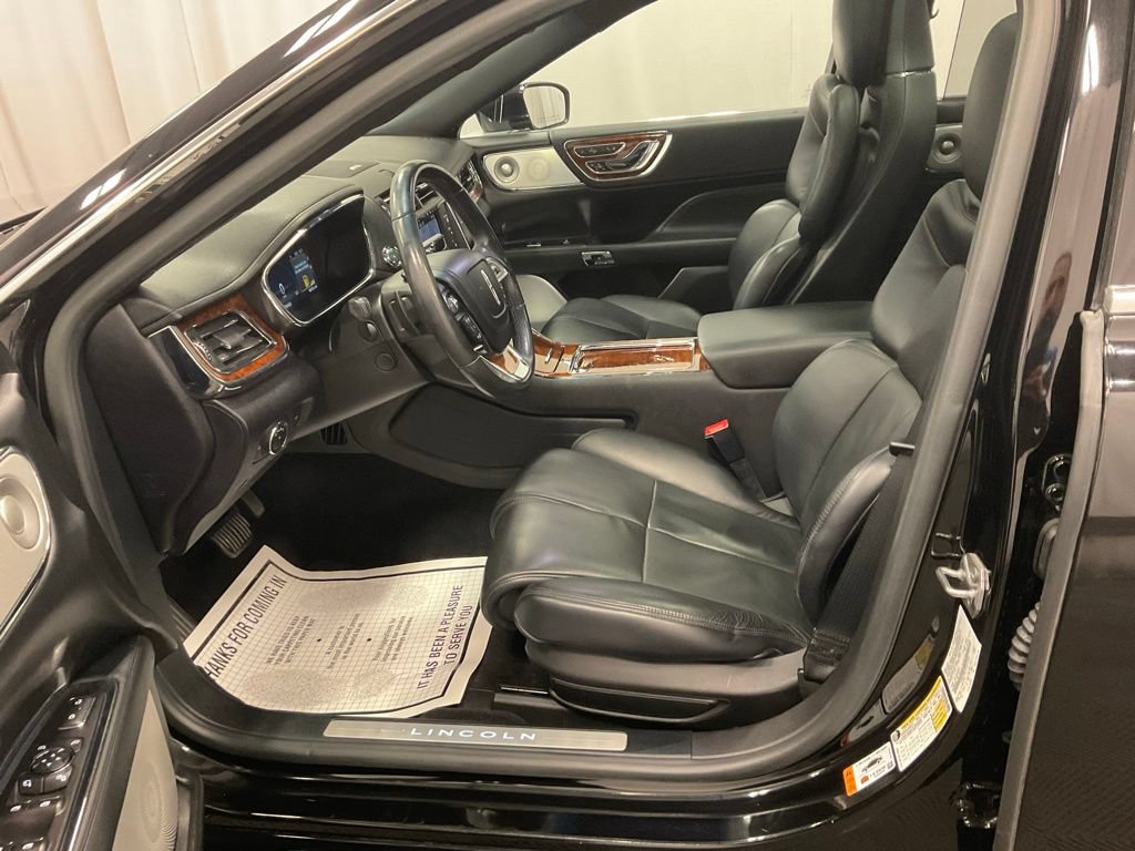 Used 2017 Lincoln Continental Reserve w/ Luxury Package AWD/4WD image 7