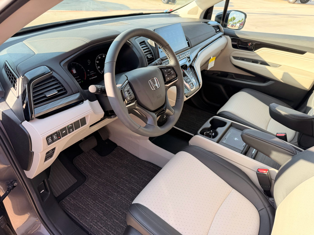 Certified 2026 Honda Odyssey Elite image 11