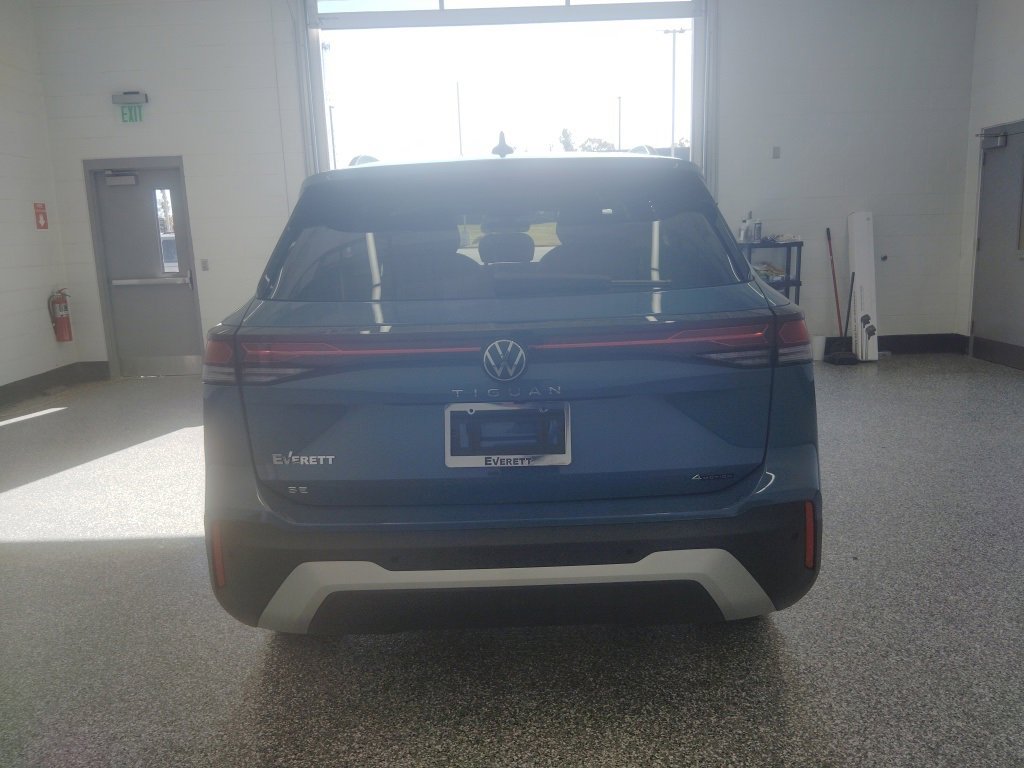 New 2026 Volkswagen Tiguan SE image 4