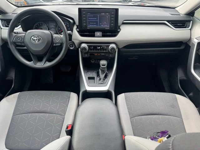 Used 2022 Toyota RAV4 XLE w/ Convenience Package FWD image 14