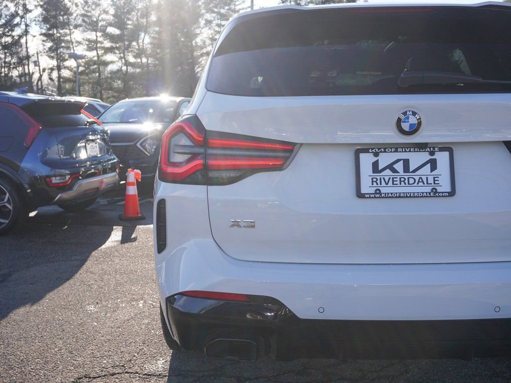 Used 2024 BMW X3 M40i w/ Premium Enhanced Package image 17