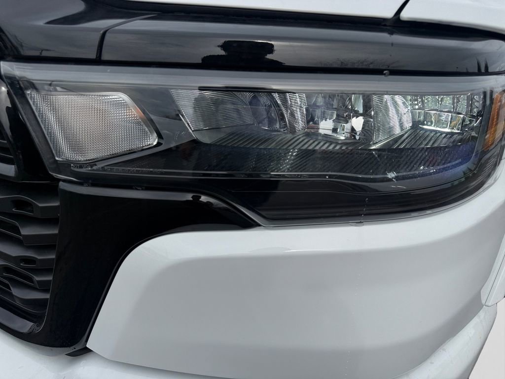 New 2026 RAM 1500 4x4 Crew Cab image 22