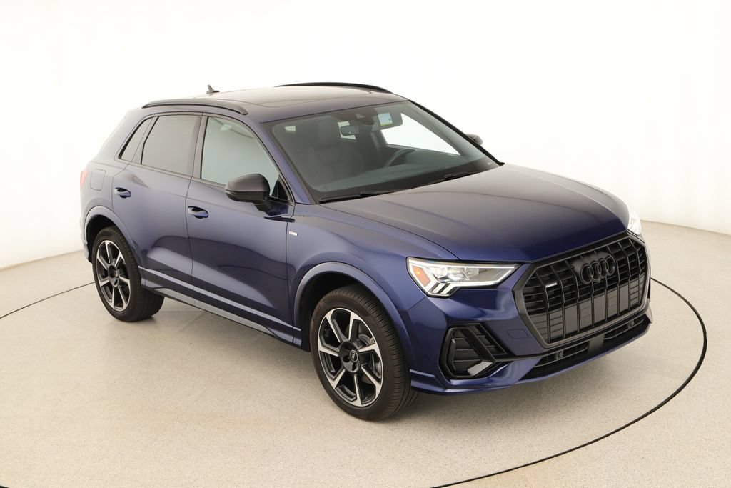 Certified 2025 Audi Q3 2.0T Premium Plus w/ Premium Plus Package AWD/4WD image 42