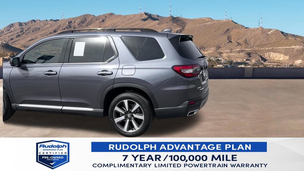 Certified 2025 Honda Pilot Touring image 4