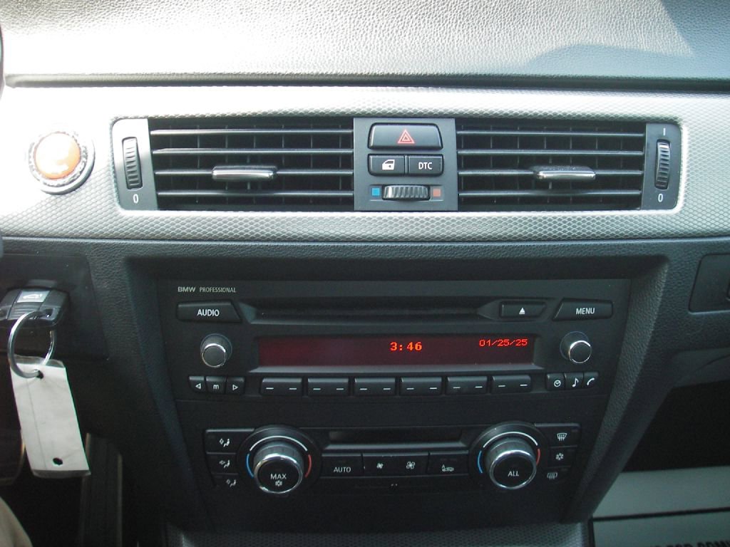 Used 2011 BMW 335is Coupe RWD image 25