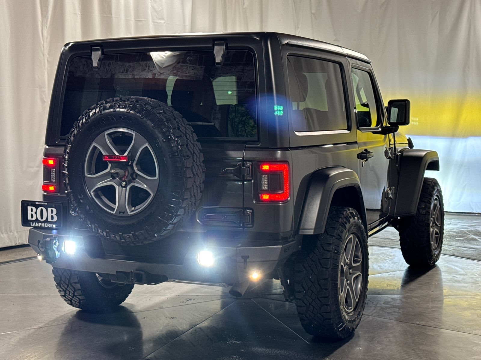 Used 2022 Jeep Wrangler Sport AWD/4WD image 10