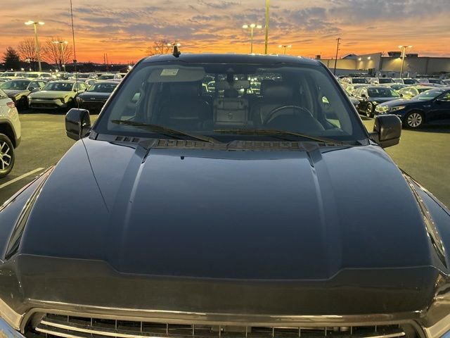 Used 2020 Ford F150 Lariat w/ FX4 Off-Road Package image 11