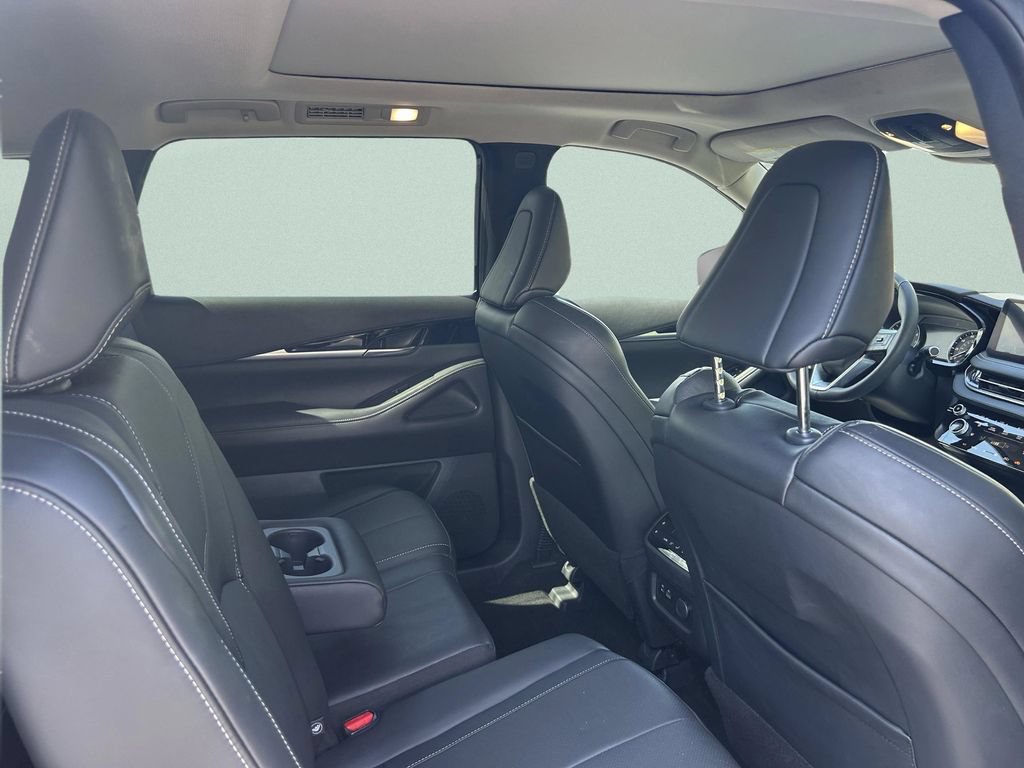 Used 2023 INFINITI QX60 Pure FWD image 21