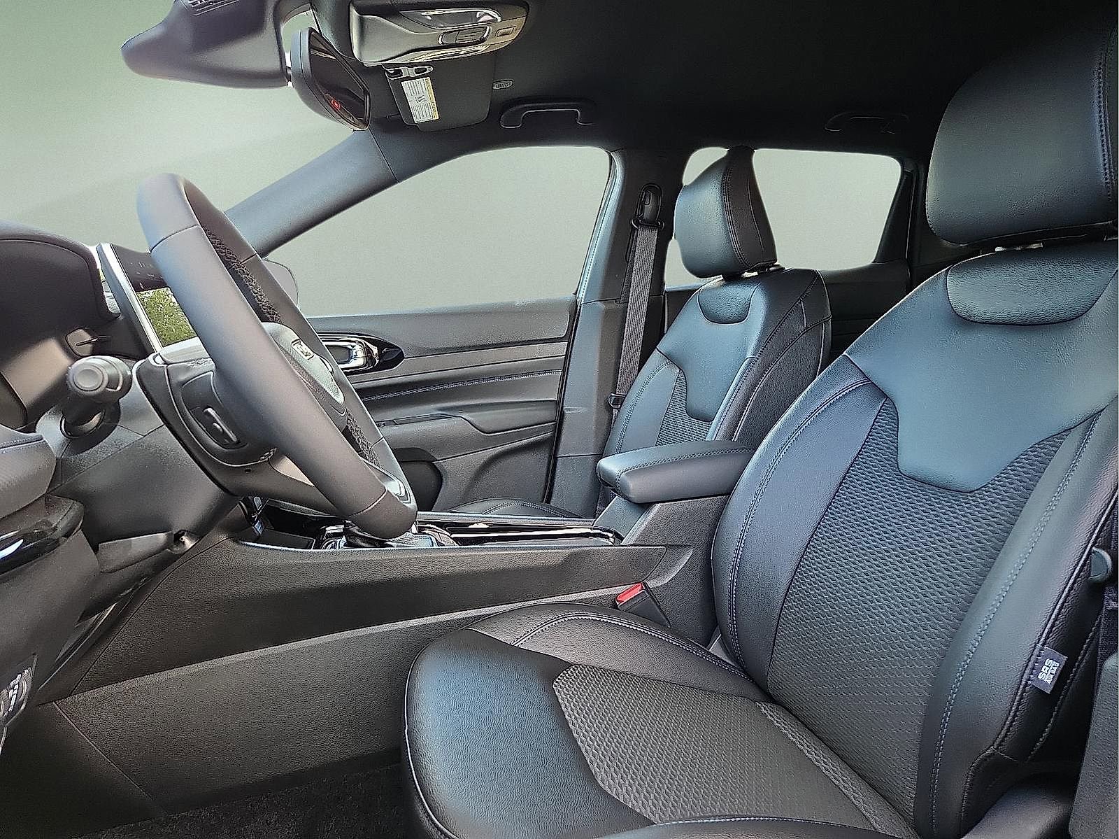 New 2026 Jeep Compass Latitude w/ Quick Order Package 29K image 14