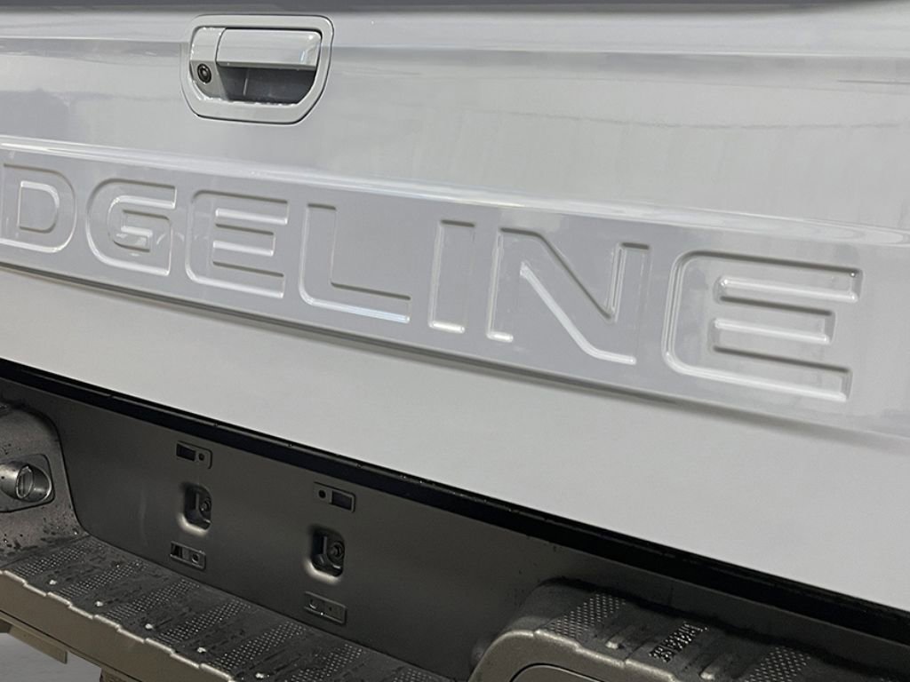 New 2026 Honda Ridgeline Black Edition image 6