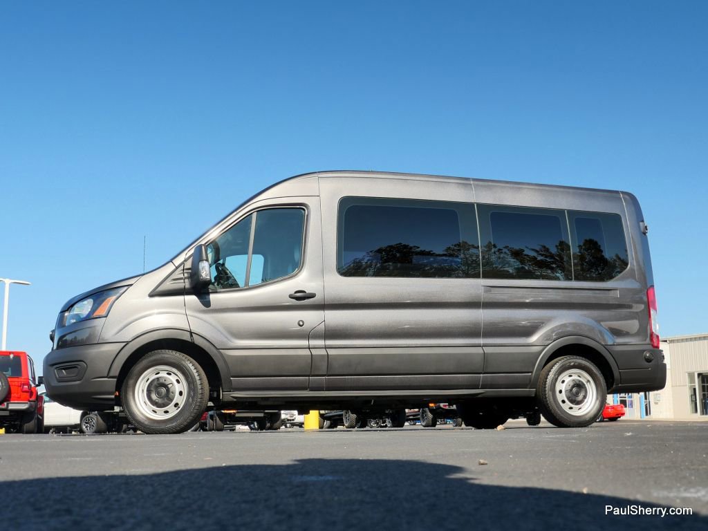 Used 2020 Ford Transit 350 XL image 32