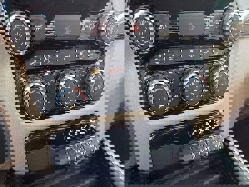 Certified 2021 RAM 1500 Laramie image 18