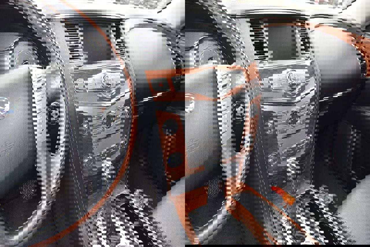 Used 2019 INFINITI QX80 Luxe w/ 22" Wheel Package image 8