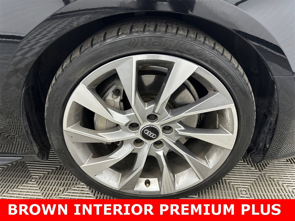 Used 2021 Audi A4 2.0T Premium Plus w/ Premium Plus Package image 14