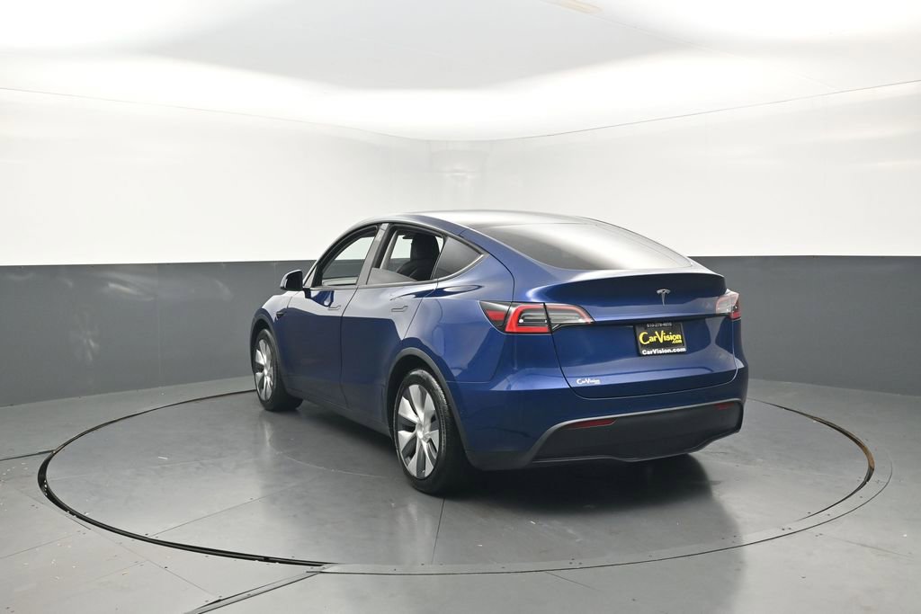 Used 2021 Tesla Model Y 2WD image 7