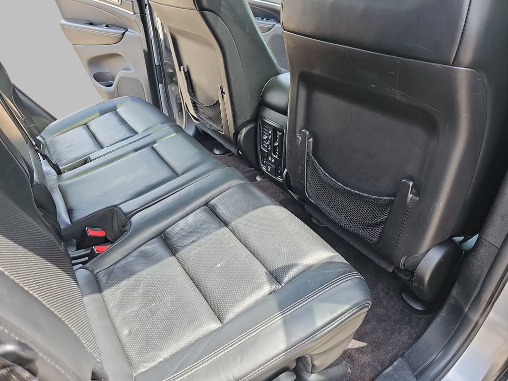 Used 2015 Jeep Grand Cherokee Limited w/ Luxury Group II AWD/4WD image 14