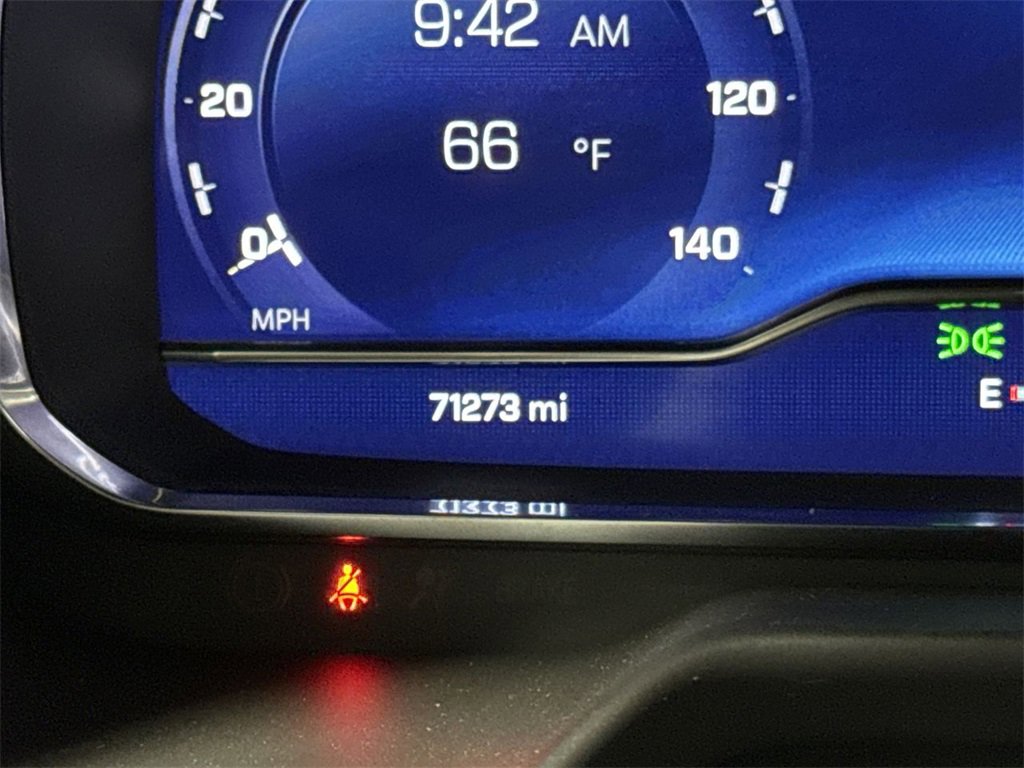 Used 2024 Chevrolet Suburban LT image 12