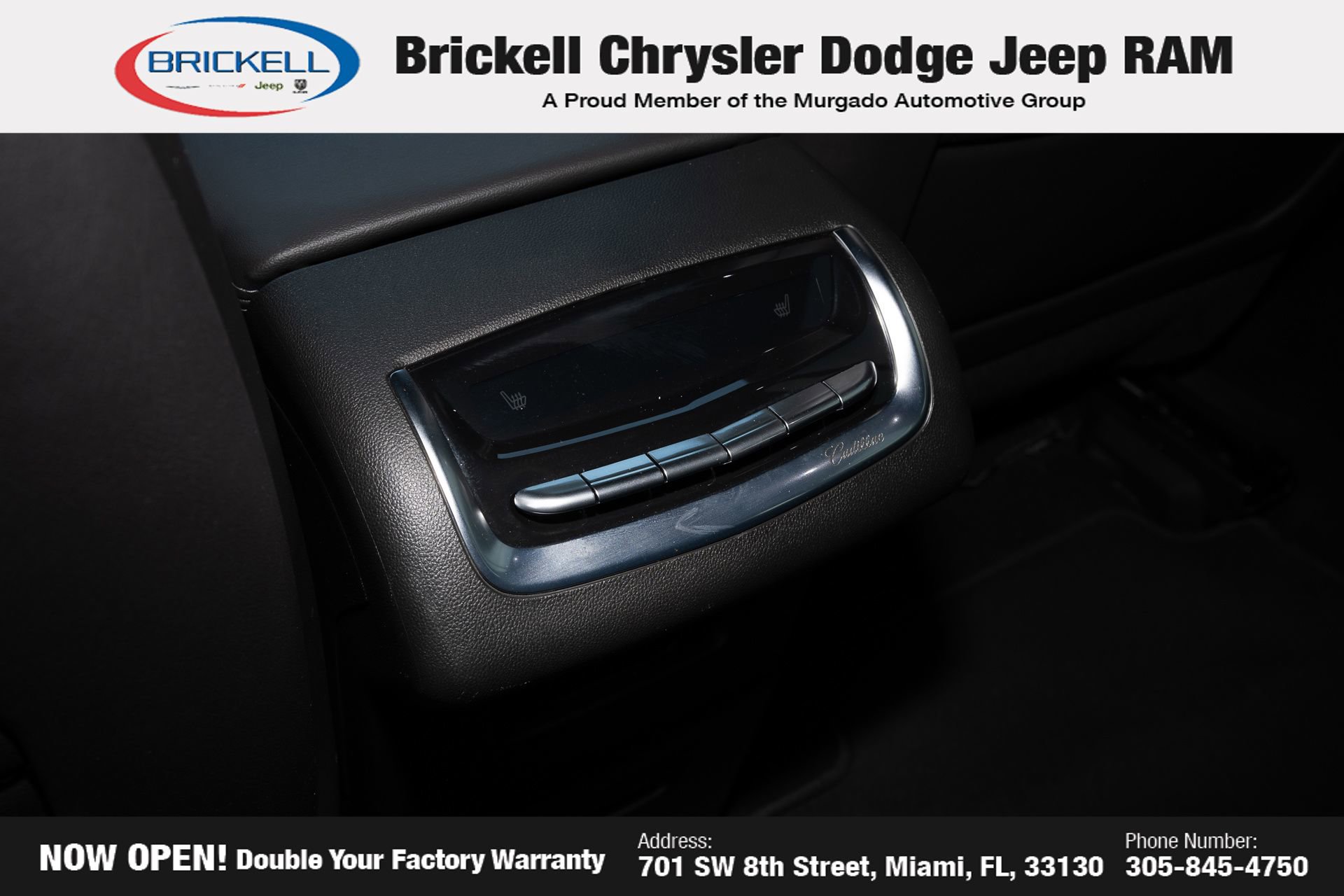 Used 2025 Cadillac XT6 Premium Luxury image 19