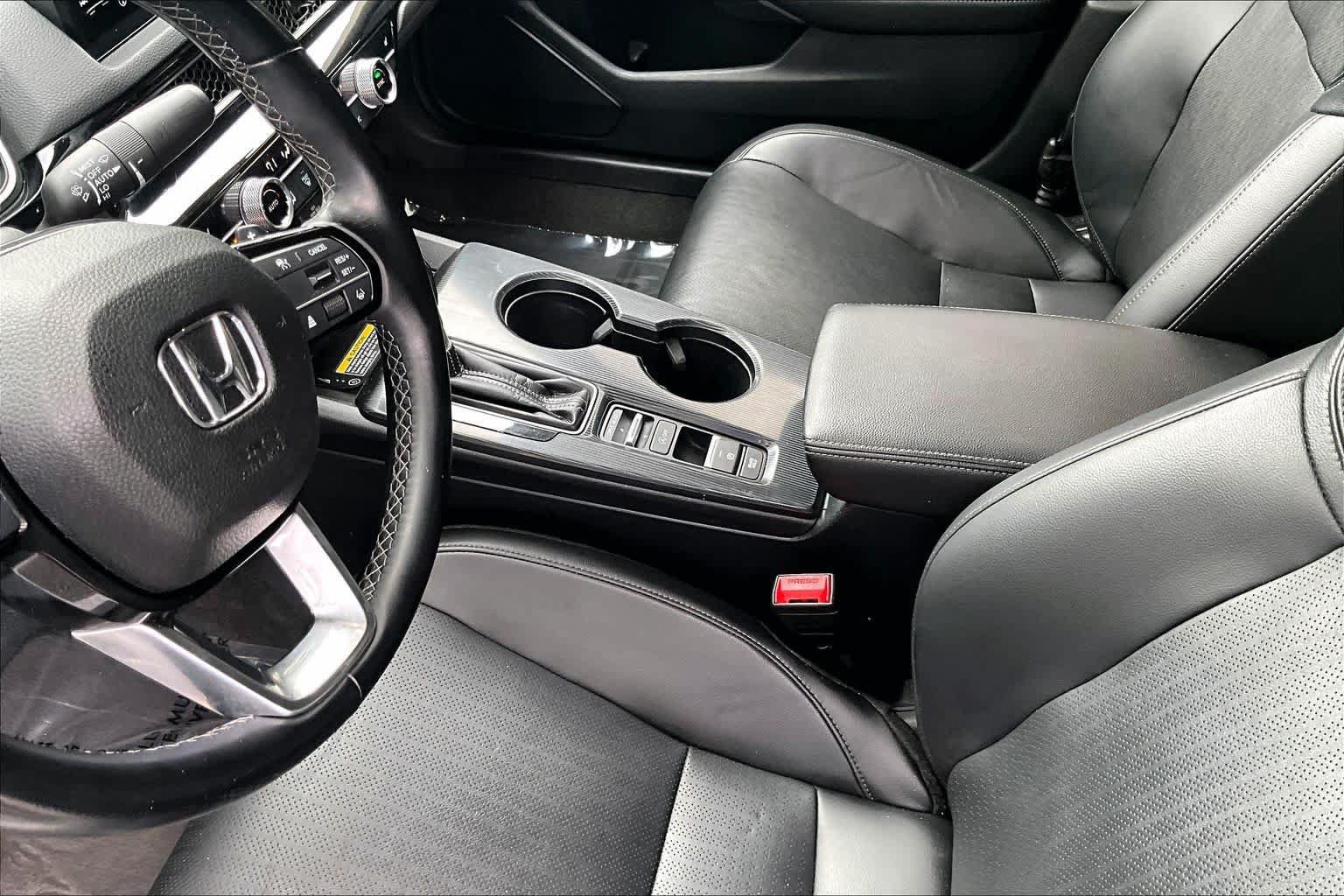 Used 2022 Honda Civic Touring image 17