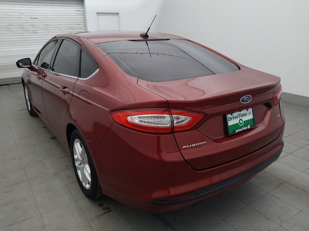 Used 2016 Ford Fusion SE FWD image 5