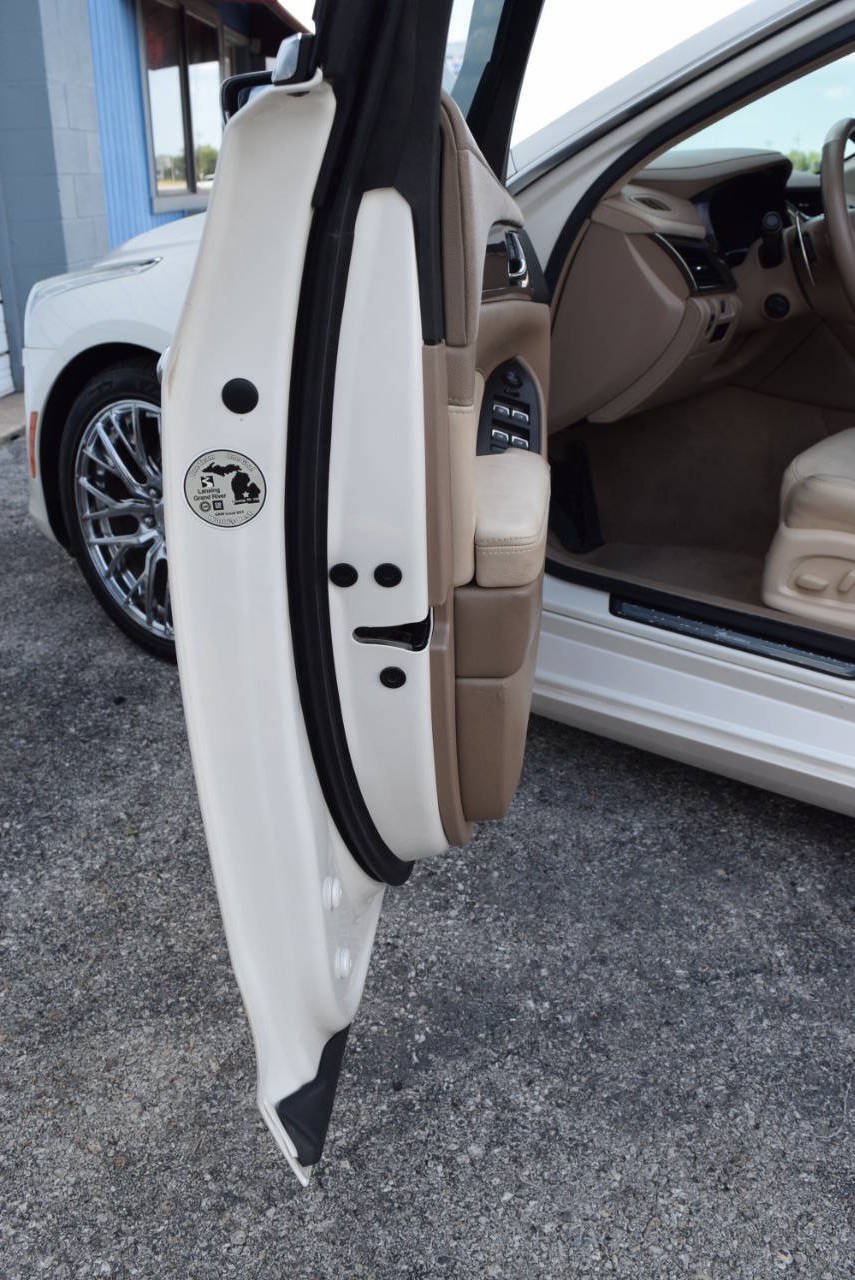 Used 2014 Cadillac CTS Luxury RWD image 40