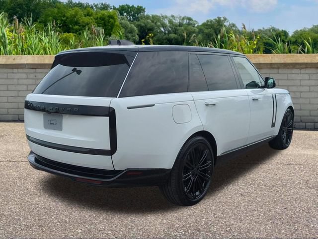 New 2026 Land Rover Range Rover Long Wheelbase SE AWD/4WD image 4
