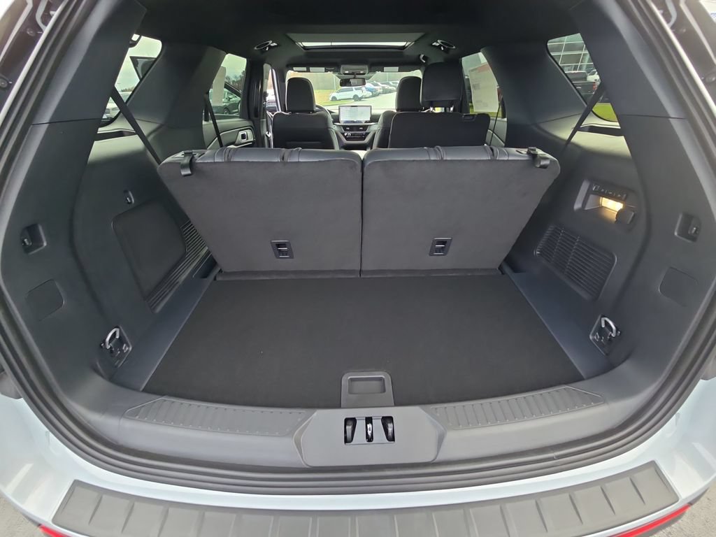 Used 2026 Ford Explorer ST w/ Sun And Sound Package AWD/4WD image 27