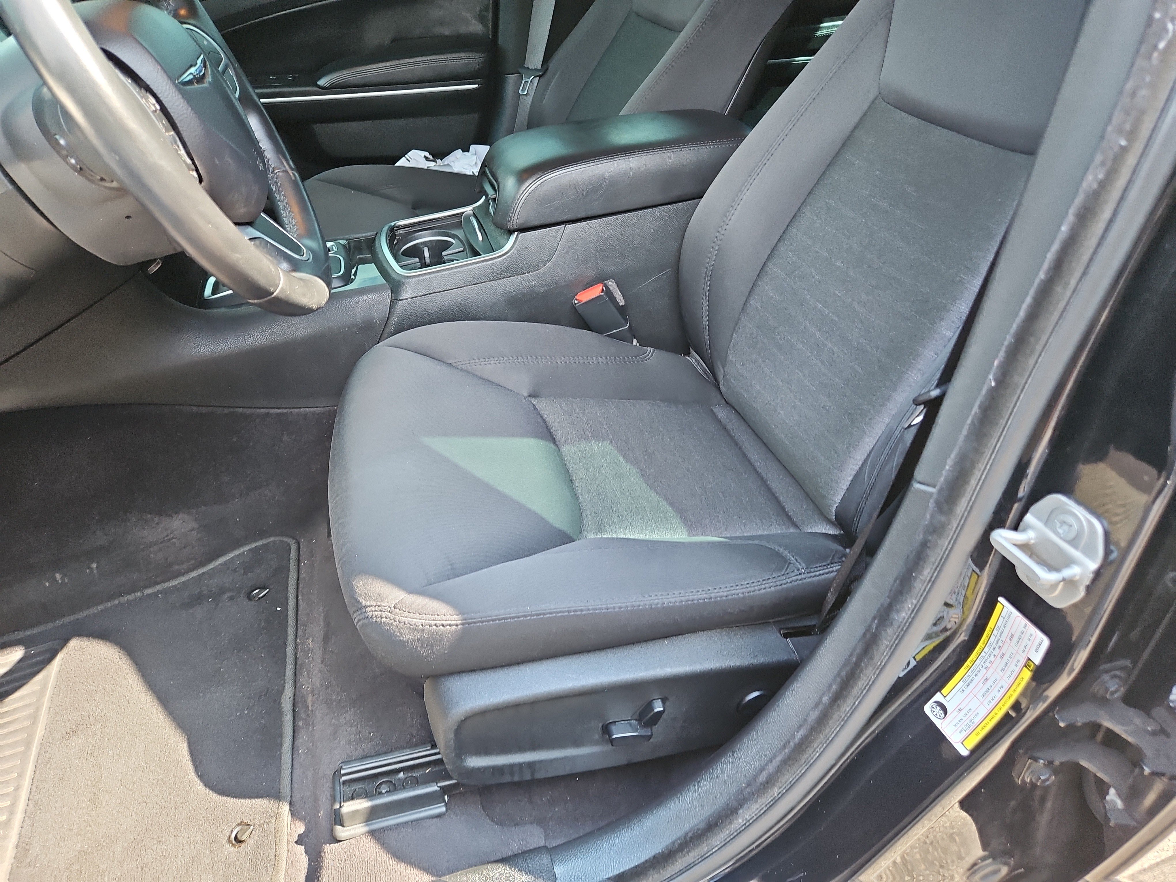 Used 2019 Chrysler 300 Touring w/ Sport Appearance Package AWD/4WD image 16