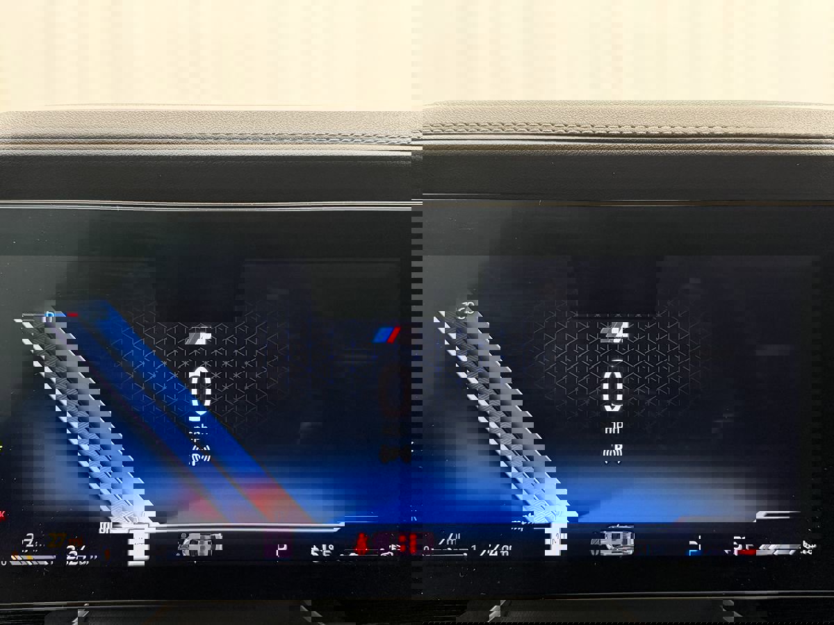 Used 2025 BMW 740i xDrive image 20